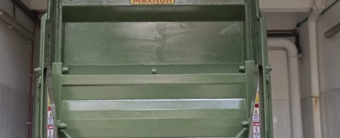 Maxiton Cubiplexor Chute Waste Compactor