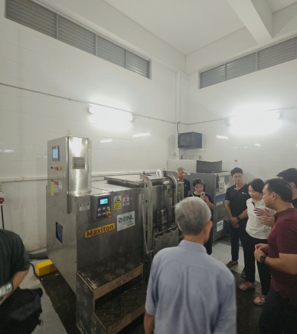 Maxiton waste management product training session